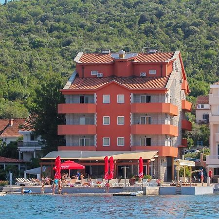 Apart Hotel Samardzic Tivat Kültér fotó