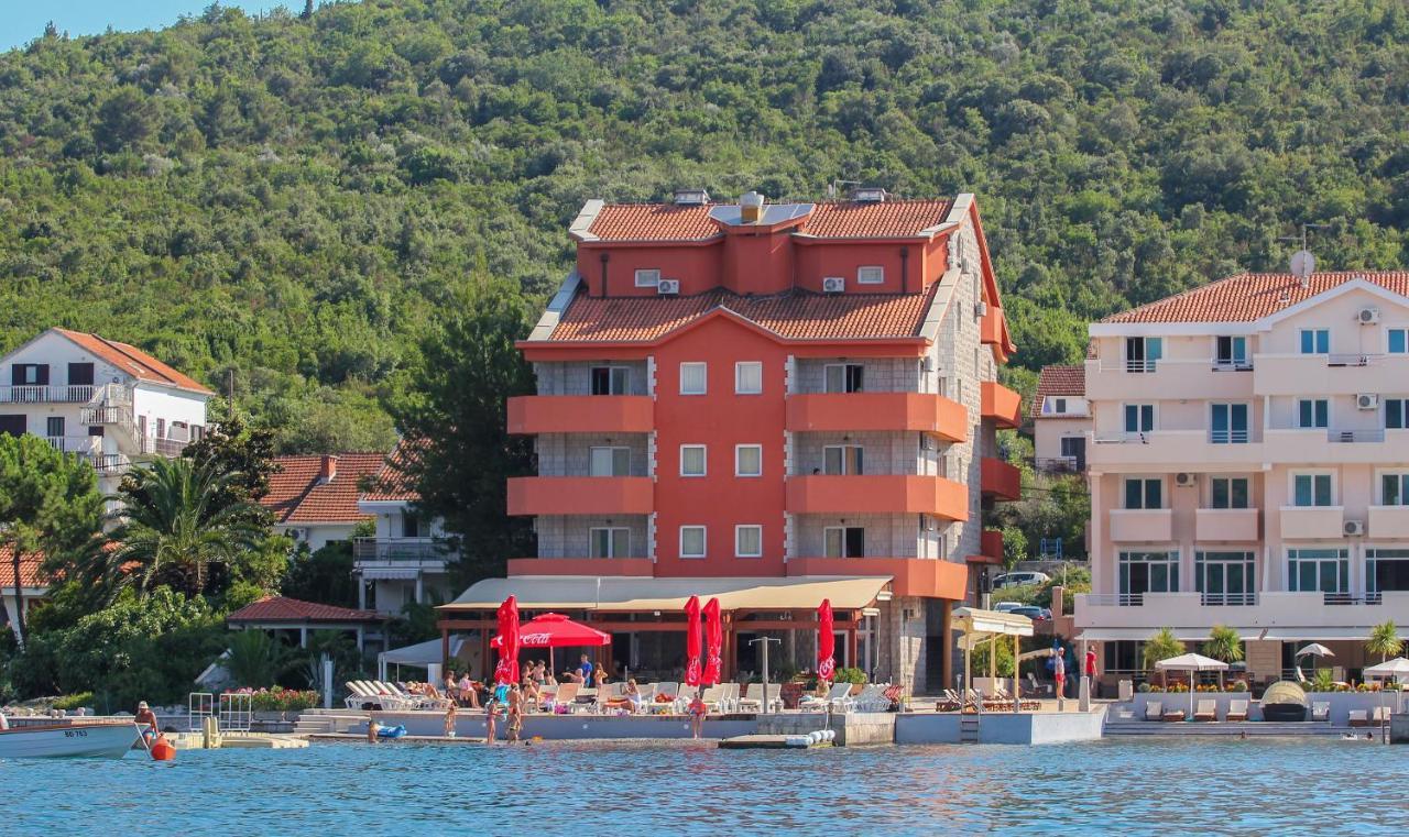Apart Hotel Samardzic Tivat Kültér fotó