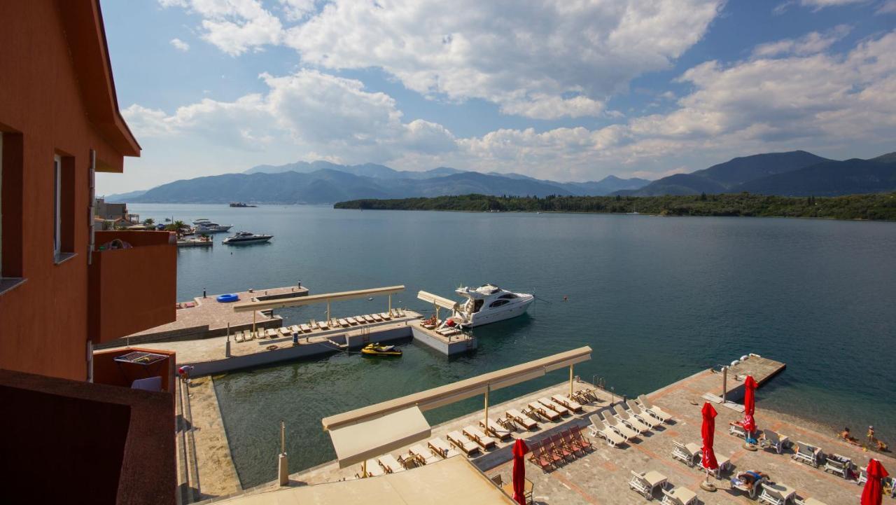 Apart Hotel Samardzic Tivat Kültér fotó