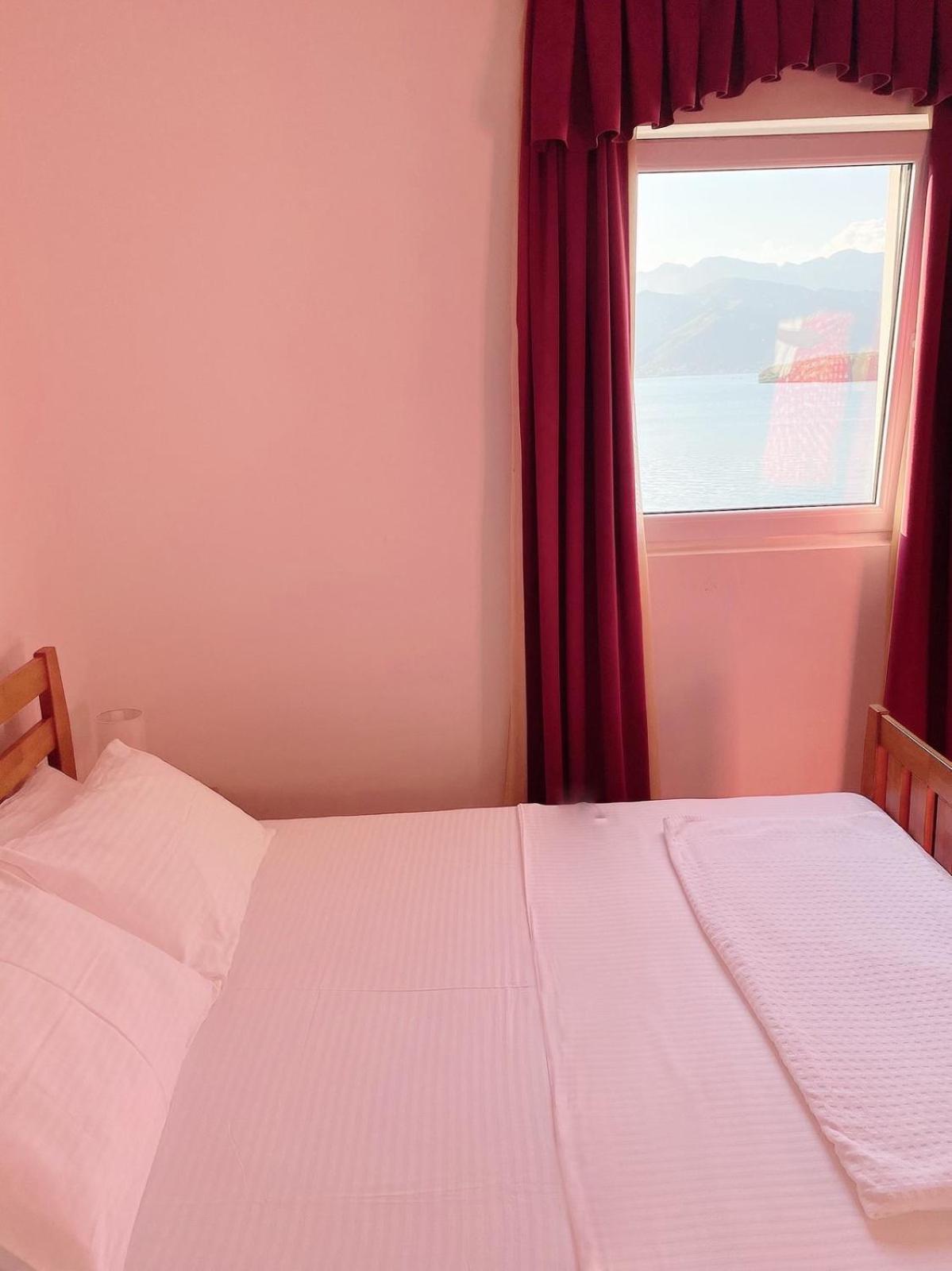 Apart Hotel Samardzic Tivat Kültér fotó